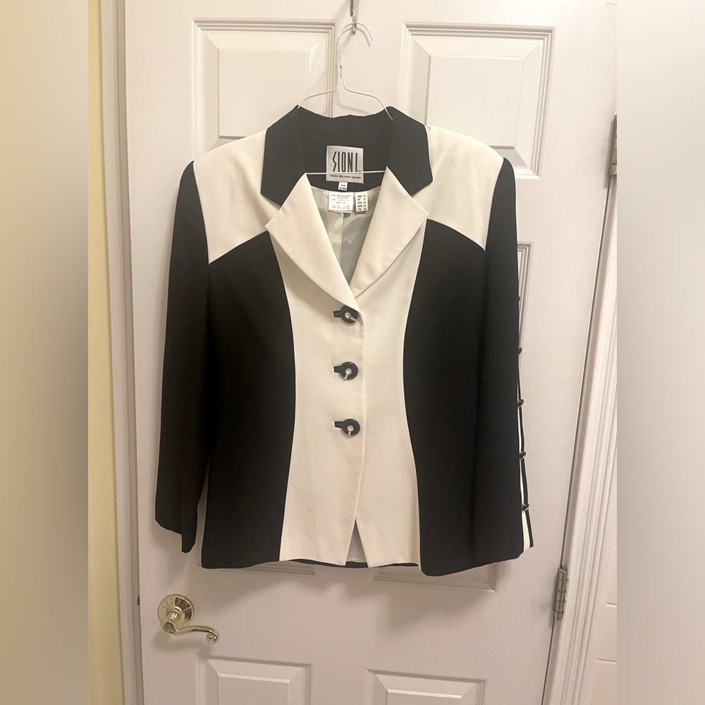 SIONI  Paris • New York • Milano Vintage Black & White Suit Jacket